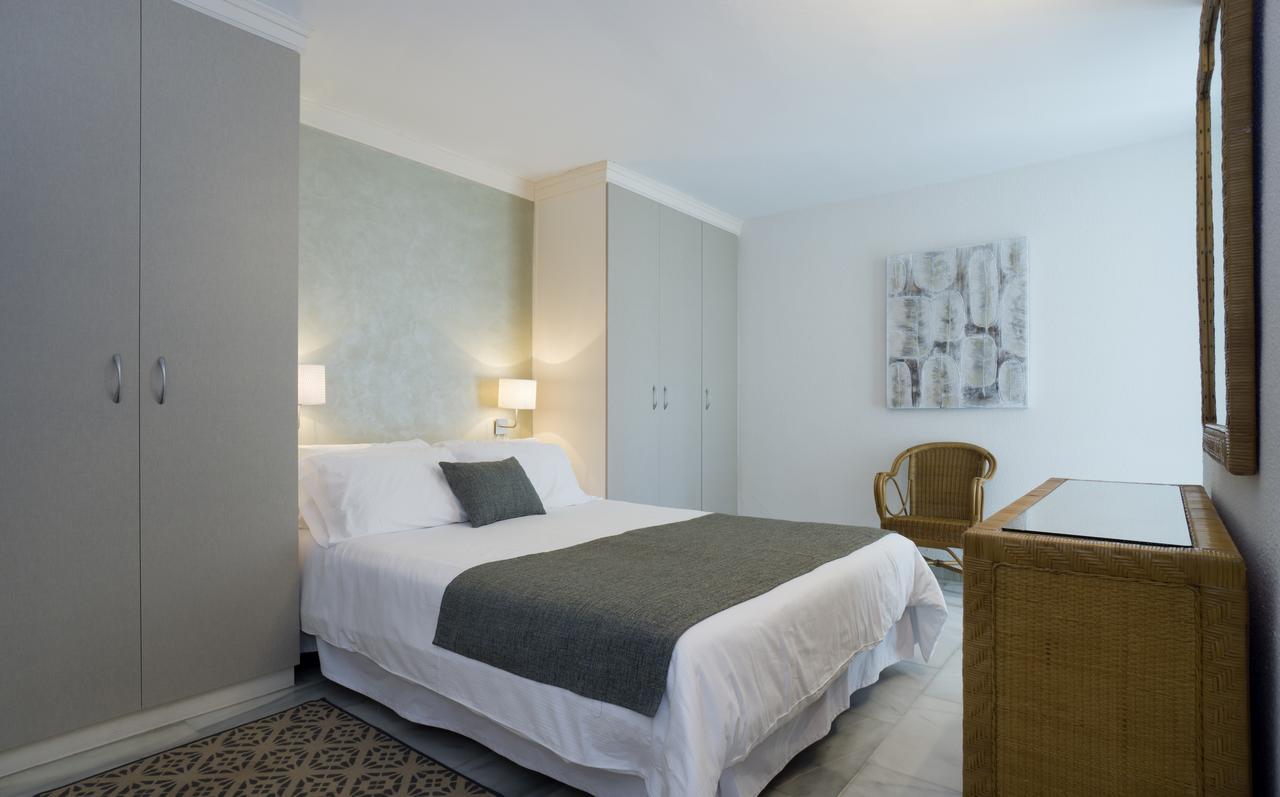Miraflores Beach & Country Club Mijas Exterior photo