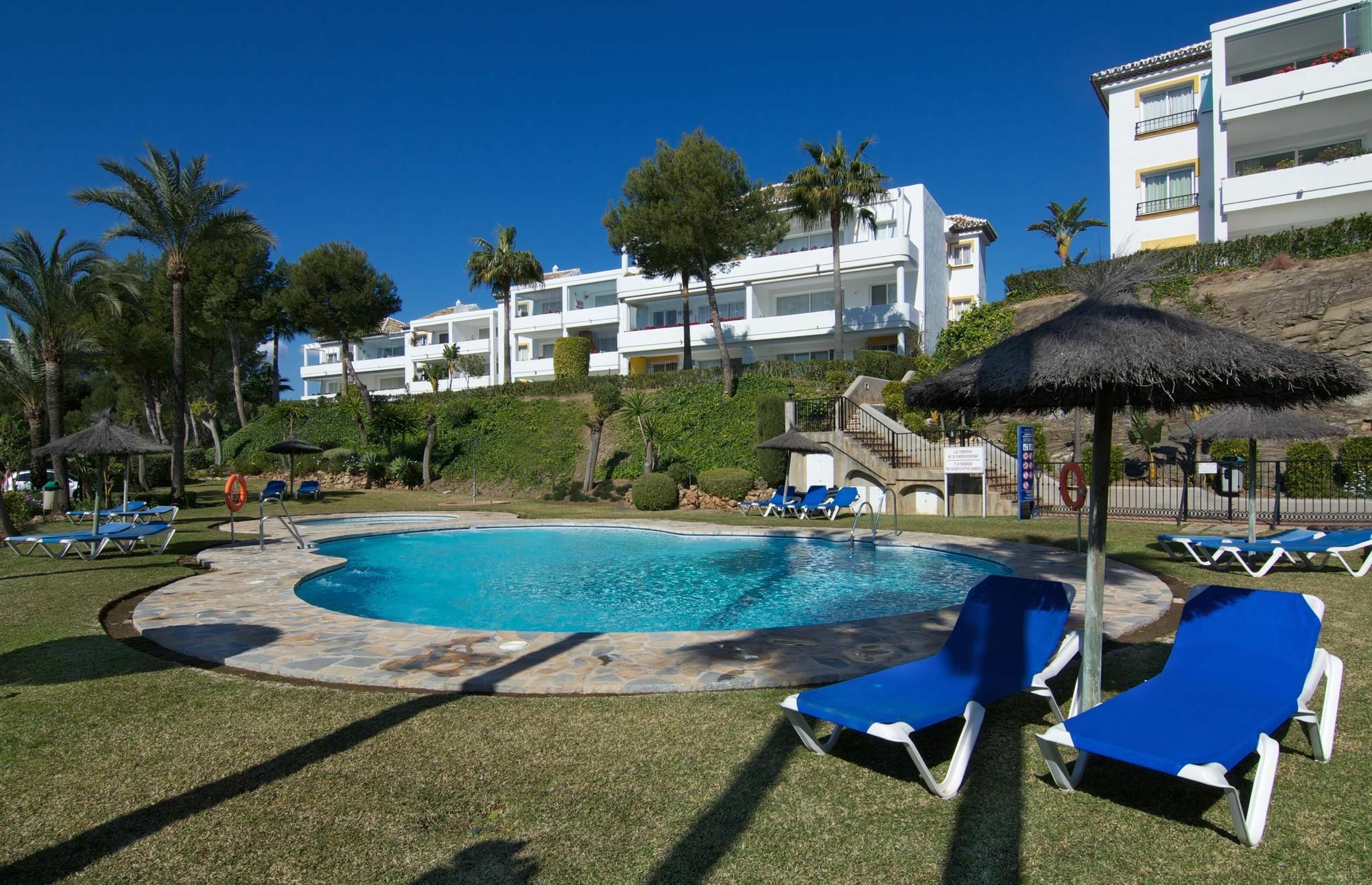 Miraflores Beach & Country Club Mijas Exterior photo